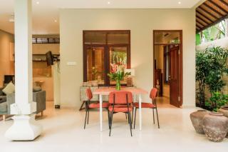 Villa Taman Rahasia, Sitara Villa Group - Seminyak - 3