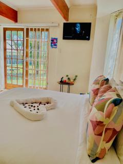 The Qs guest suite - 1