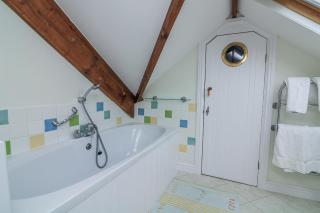 Fastnet at Nonsuch House - 2