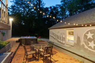 New Playground Hot Tub Games and Broadway Buzz - 9