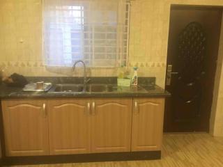 Modern One-Bedroom Retreat in North Legon, Accra - 6