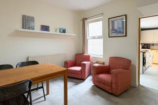 Fabulous Central Belfast Large 4 Bedroom Townhouse - Off Street Parking - 7