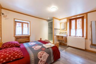 Chalet De Charme à la Montagne - 8