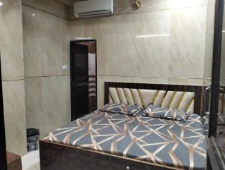 MJ Chawla Homestay double bed attached bathroom room - 8