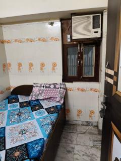 MJ Chawla Homestay double bed attached bathroom room - 6