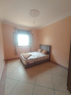 Calme House Quiet & close to all necessities - 5