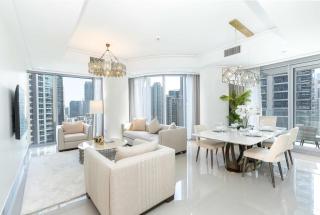 PVH - Elegant 2BR near Dubai Mall - Opera Grand - 0