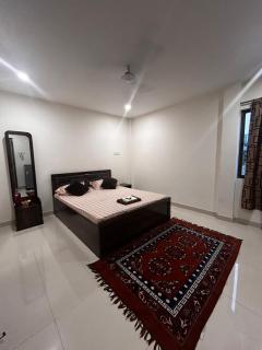 Happiness home 2 min away frm city cntr & Apollo - 5
