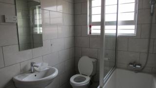 Lilly Petals Guest House - 6