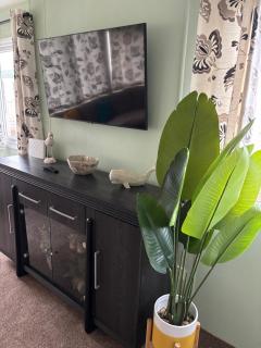 Homely 6 Berth Caravan In Essex At St Osyth Beach Holiday Park Ref 28025Td - 1