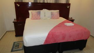 Lilly Petals Guest House - 3