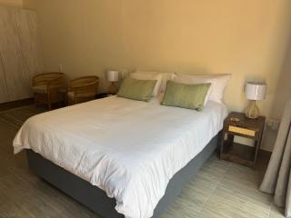 De Vlei - Private Accommodation in Garsfontein - 2