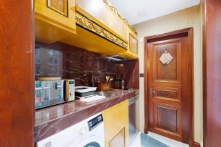 New! 1BR in Stamford - 8