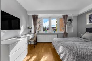 Gold Point 89 - Central Warsaw Apartment with Parking - 4