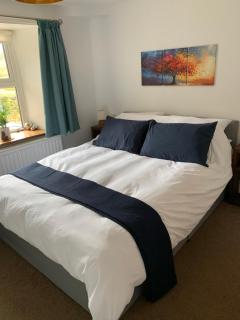 Delightful Dartmoor Apartment - 1