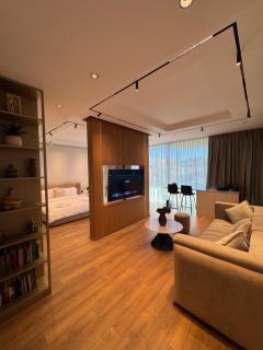 Metropolitan Suites - 7