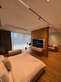 Metropolitan Suites - 2