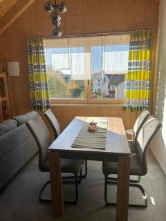 Holzliebe mit Donaublick - 1