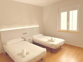 Juan Antonio Simón 14 - 8