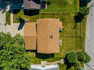 North Appleton Family Home - 3 Bedroom - 2