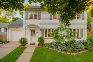 Downtown Oasis Family Home - Lawrence University PAC College Ave - 7