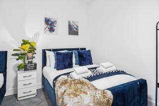 Deja Two Luxe 4BR House By AltoLuxo Short Lets & Serviced Accommodation With Free WiFi & Parking - 4