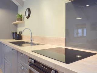 Honeysuckle Cottage-Ukc3194 - 6