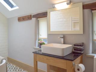 Honeysuckle Cottage-Ukc3194 - 2