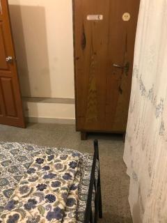 Cheerful, 1 AC Bedroom home with parking - 8