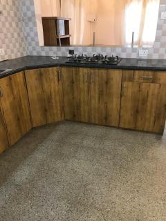 Cheerful, 1 AC Bedroom home with parking - 7