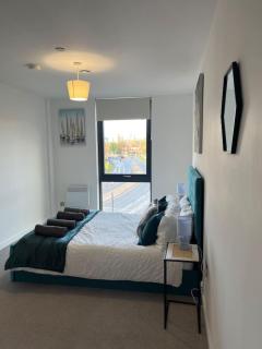 Superb city centre new built flat and gym - 2