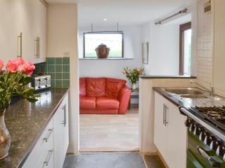 Mad Nelly Cottage - 3