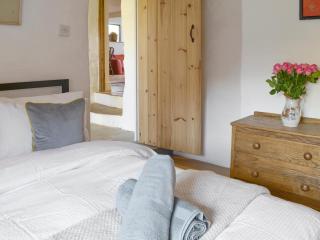 Mad Nelly Cottage - 1