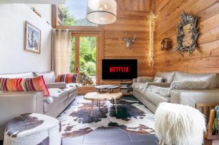 Chalet Taconnaz - Warm & Cosy 3BR Chalet with Fireplace in Nature - By Cozee Rentals - 9