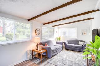 Sister Lakes Cottage with Dock and Grill! - 7