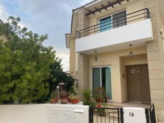 Holiday House in Oroklini - 9