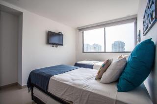 Lujoso Apto de 2 Hab en Piso 14 Morros City - 1