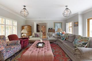 Luxury Mansion Farnham pool gym EV Charger - 7