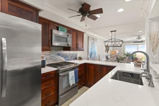 Big Blue - 1108 Beachview Drive - 5