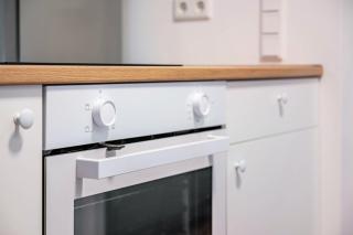 Cozy Ground Floor Apartment - 1