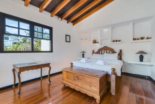 Home2Book Country Soul House San Mateo - 8