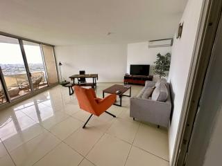 2bd exceptional view apt plateau - 1