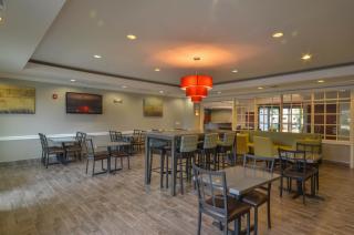 Best Western Galleria Inn & Suites - 5
