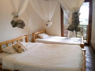 Lake Bunyonyi Rock Resort - 5