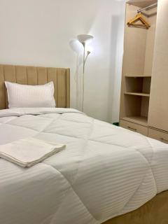 Bright 3-BR Dokki Apartment Balcony -Terrace - 7