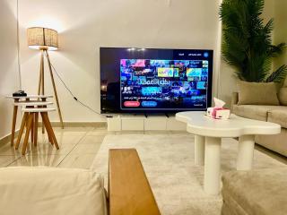 Bright 3-BR Dokki Apartment Balcony -Terrace - 8