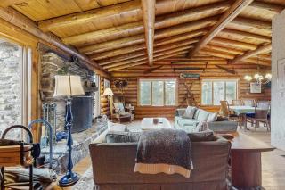 Parker Lane Cabin - 6