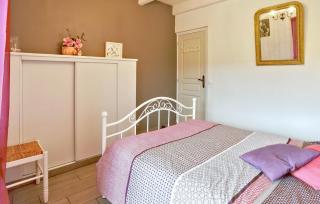 3 Bedroom Amazing Home In Vergoncey - 4