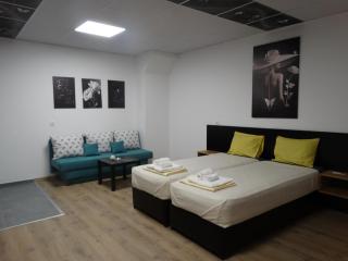 Hostel Tsanovi - 9