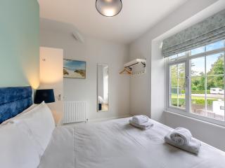 Baycliff Apartment - 3